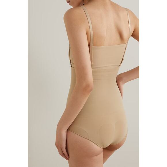 SKIMS Core Control High Waist Briefs Clay Size Small - Picture 2 of 6